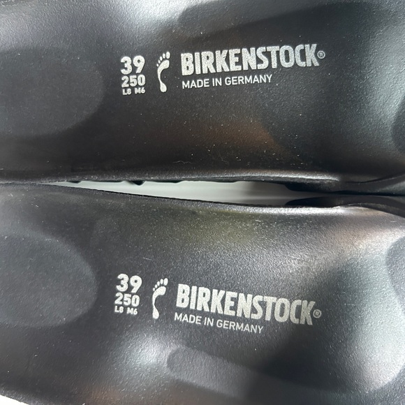 Birkenstock Black Women's Sandals - Picture 12 of 12